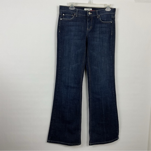 White House Black‎ Market Noir Flare Leg Rose Embroidered Jeans Size 6R - Picture 1 of 9
